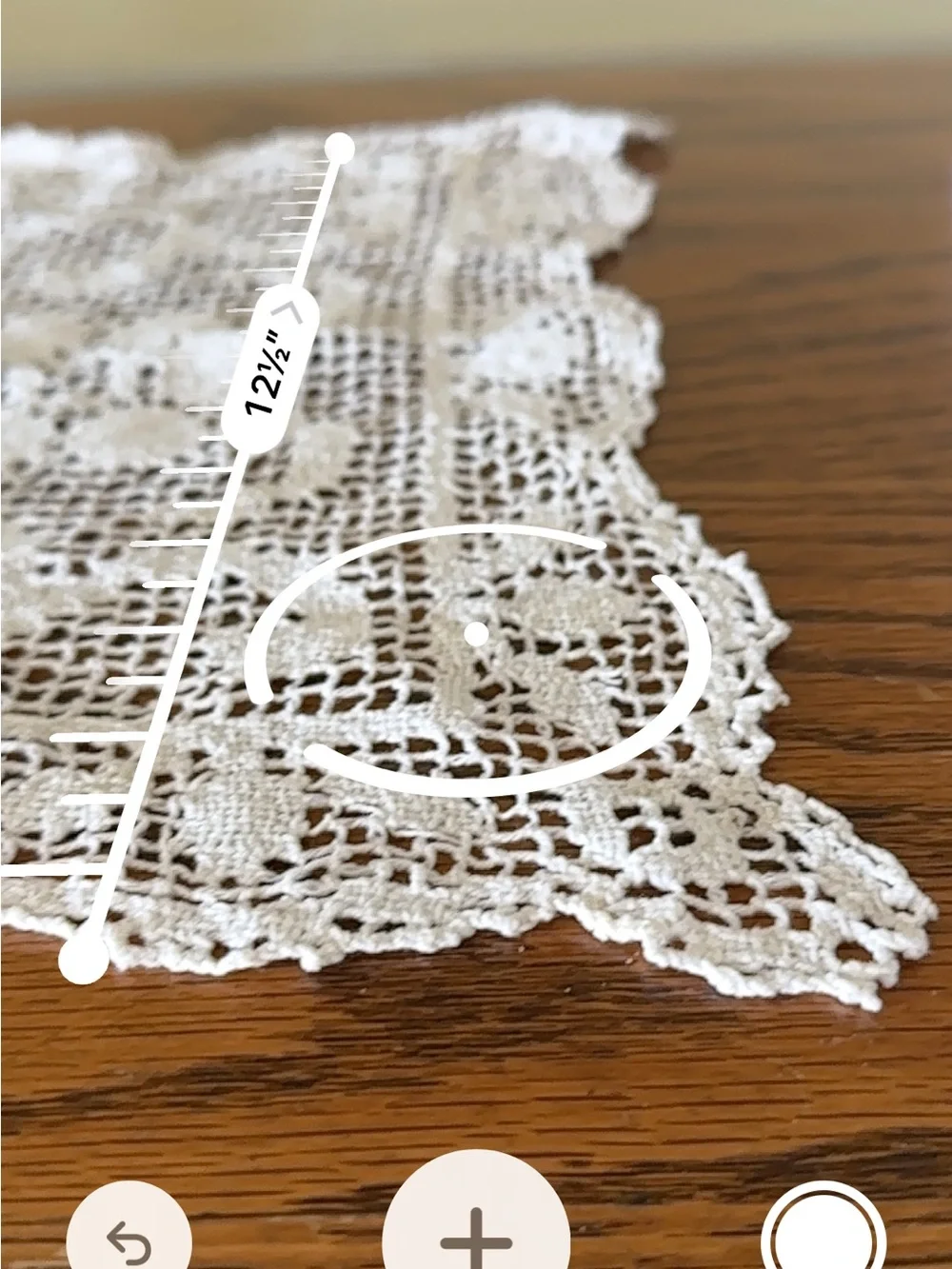 Vintage Handmade Ecru Filet Lace Floral Table Runner Dresser Scarf 34